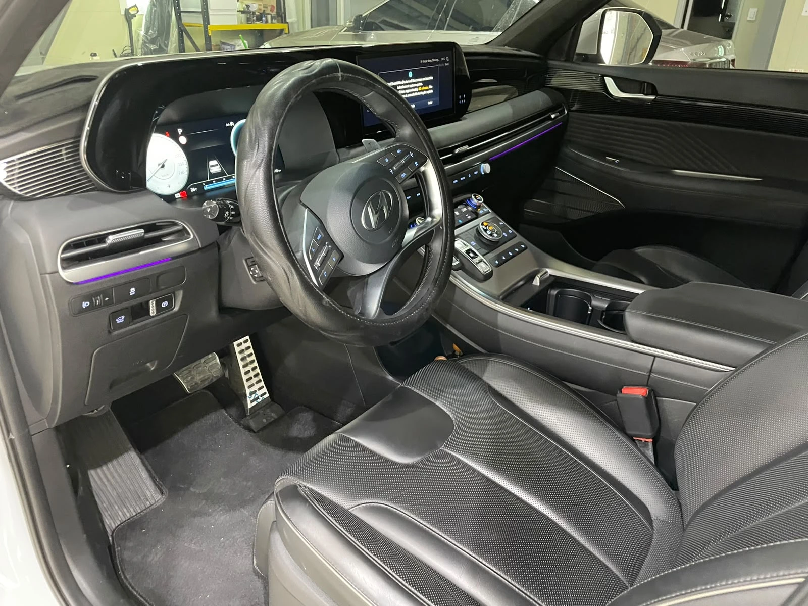 Hyundai Palisade 3.8 ! 4WD ! 6+ 1 ! Calligraphy !, снимка 8 - Автомобили и джипове - 55277352