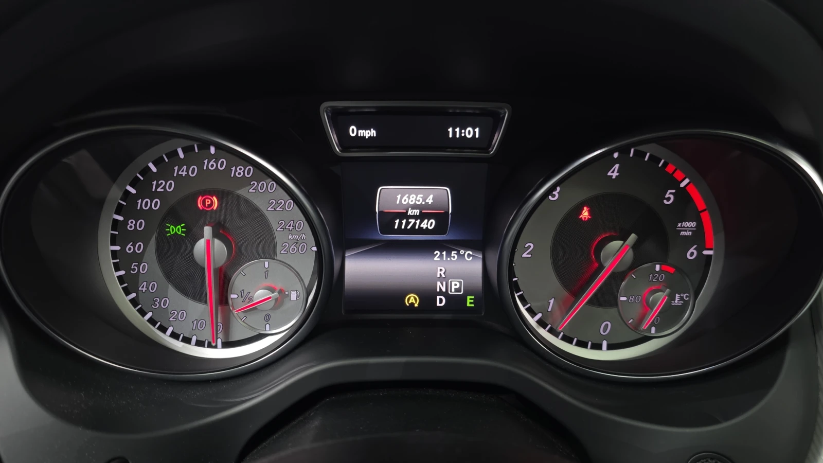 Mercedes-Benz GLA 200 CDI* ЕЛ. БАГАЖНИК* ЛЮК* КРАЙНА ЦЕНА, снимка 8 - Автомобили и джипове - 55496199