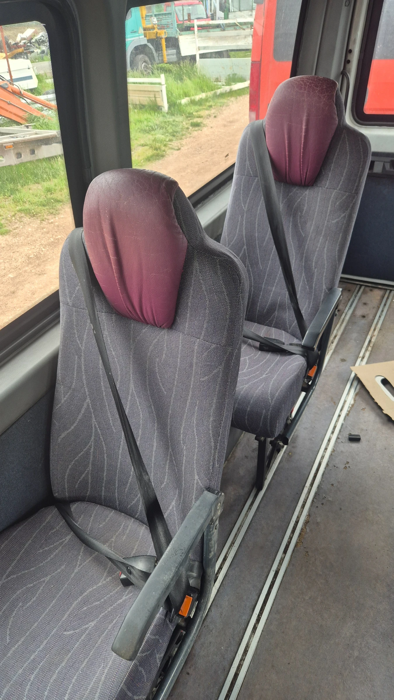 Mercedes-Benz 313, снимка 7 - Бусове и автобуси - 54979670