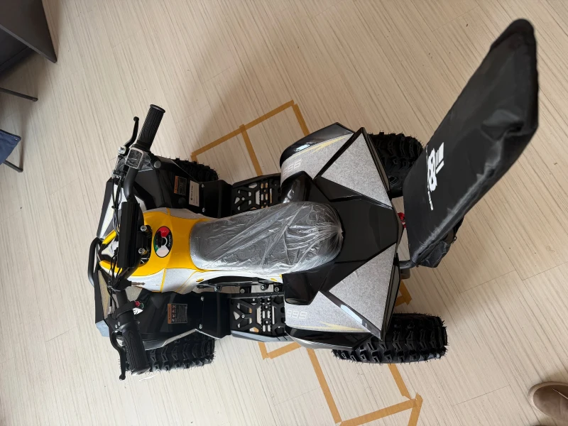 Can-Am Renеgade 50cm3 НОВ, снимка 5 - Мотоциклети и мототехника - 53559339