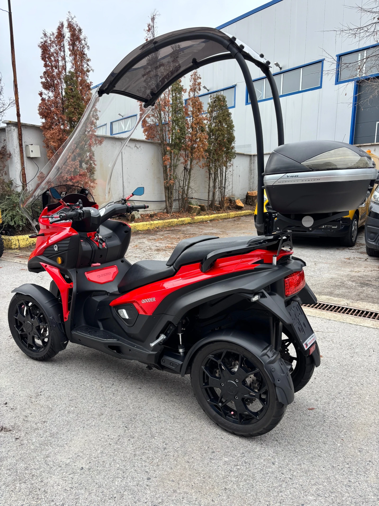 Quadro Quadro  400куб. - изображение 4