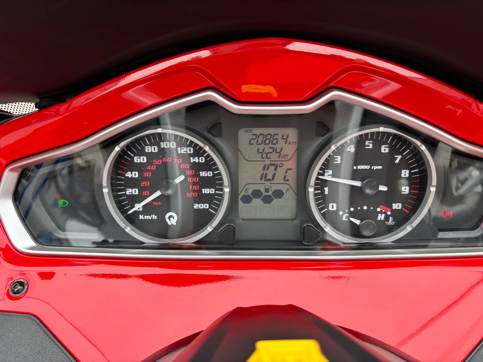 Quadro Quadro  400куб. - изображение 10