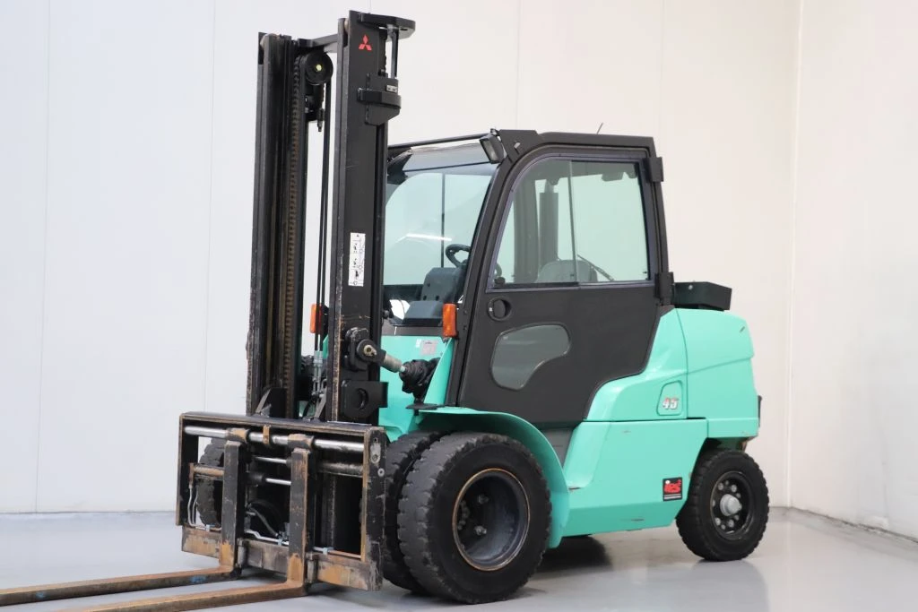 ������� Mitsubishi FD45N | Mobile.bg � ����������� 1