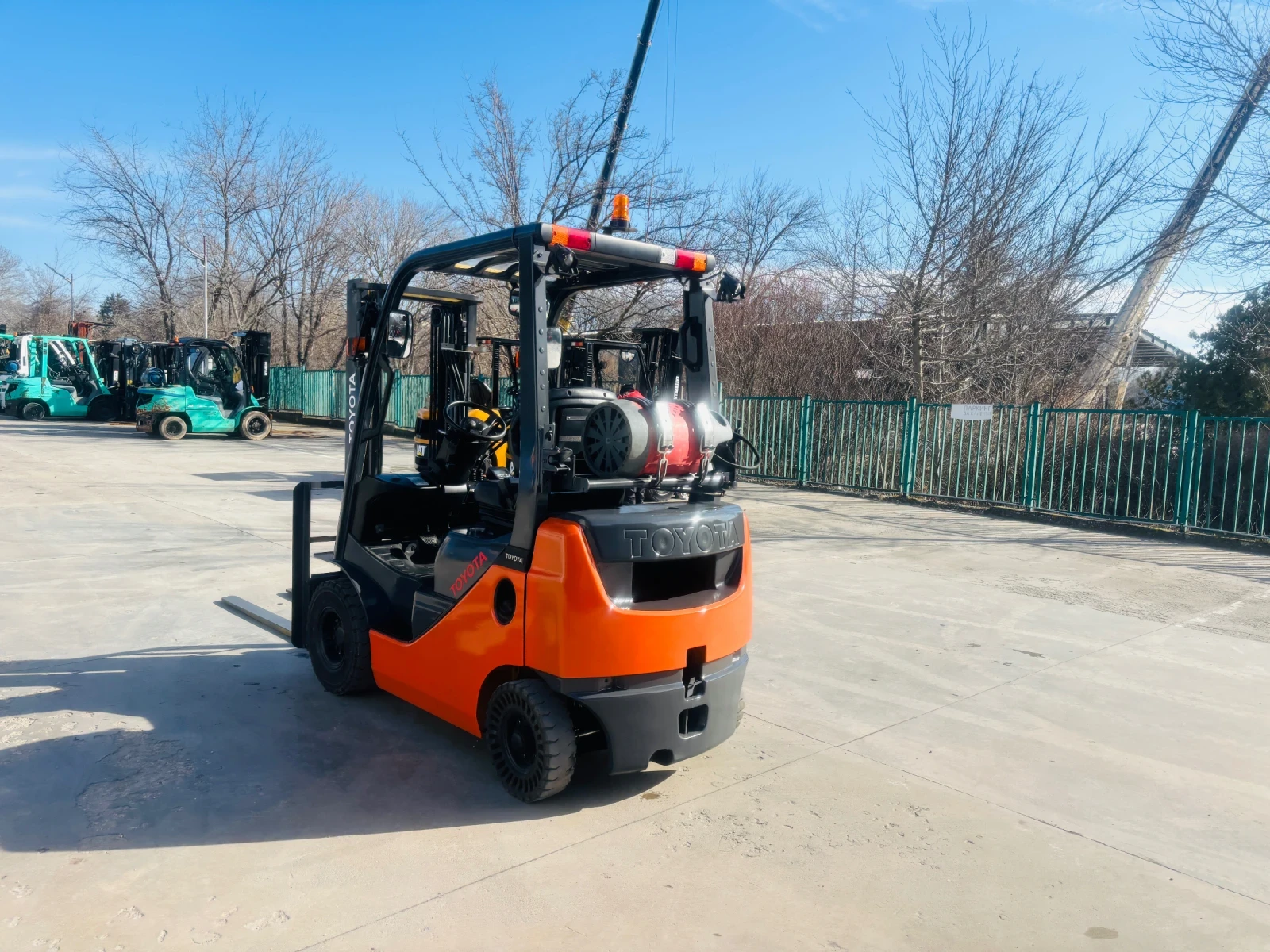 ������� Toyota �������� �����, ������� ���������� | Mobile.bg � ����������� 3