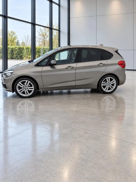 BMW 216, снимка 6