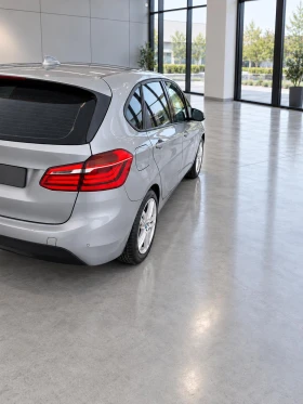 BMW 216, снимка 7