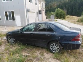 Mercedes-Benz C 220 НА ЧАСТИ, снимка 4