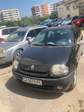 Renault Clio, снимка 1 - Автомобили и джипове - 45809488