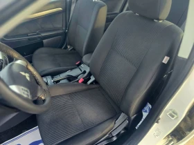 Обява за продажба на Mitsubishi Lancer УНИКАЛЕН/КЛИМАТРОН/МУЛТИВОЛАН/1.6i ~12 799 лв. - изображение 10