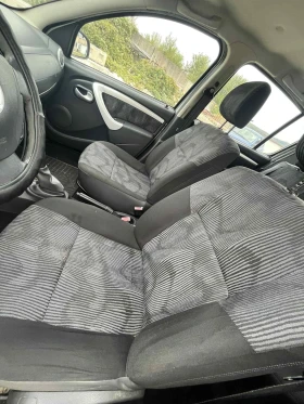 Dacia Sandero 1.6 - 1750 € / 3422.70 лв. - 95915191 8