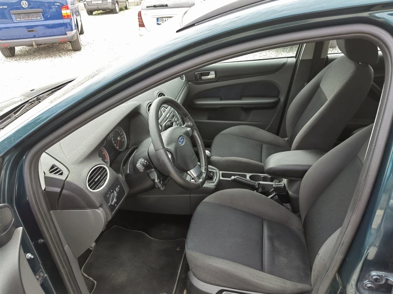 Ford Focus Комби. Клима, снимка 7 - Автомобили и джипове - 37995039