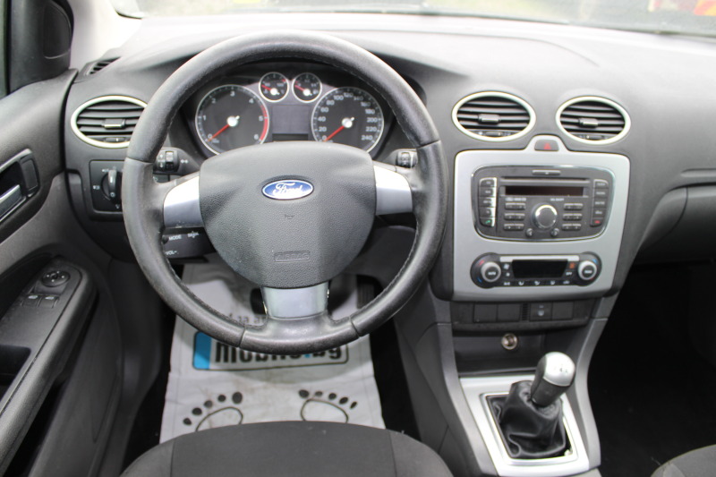 Ford Focus 1.6D , снимка 11 - Автомобили и джипове - 46426783