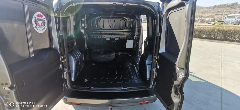 Fiat Doblo 1.4I BIFUEL GPL, снимка 14 - Автомобили и джипове - 49376350