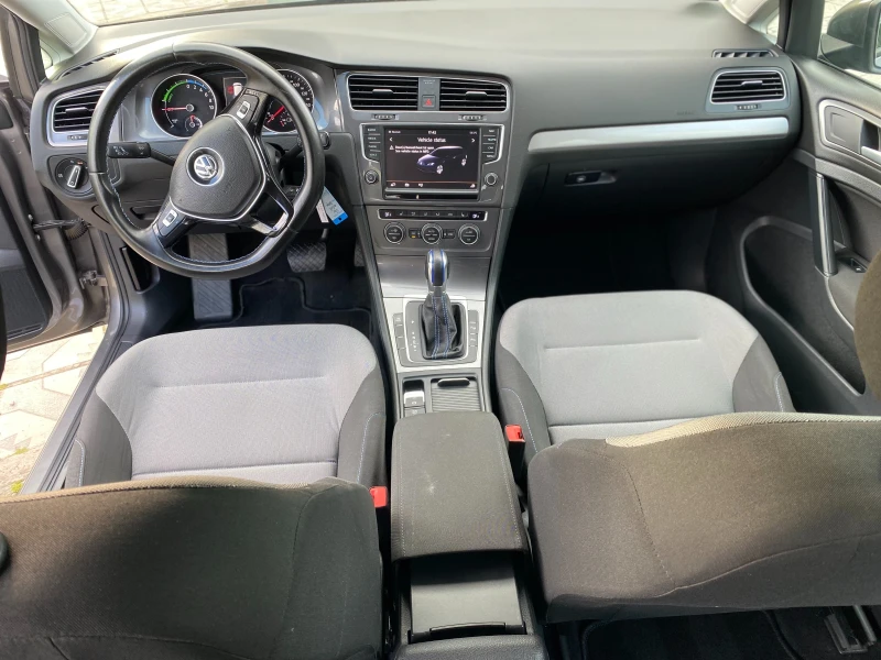 VW Golf E-Golf, снимка 11 - Автомобили и джипове - 51480157
