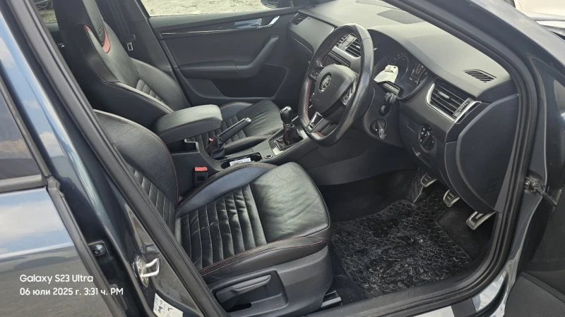 Skoda Octavia VRS 2.0 TDI, снимка 9 - Автомобили и джипове - 52473140