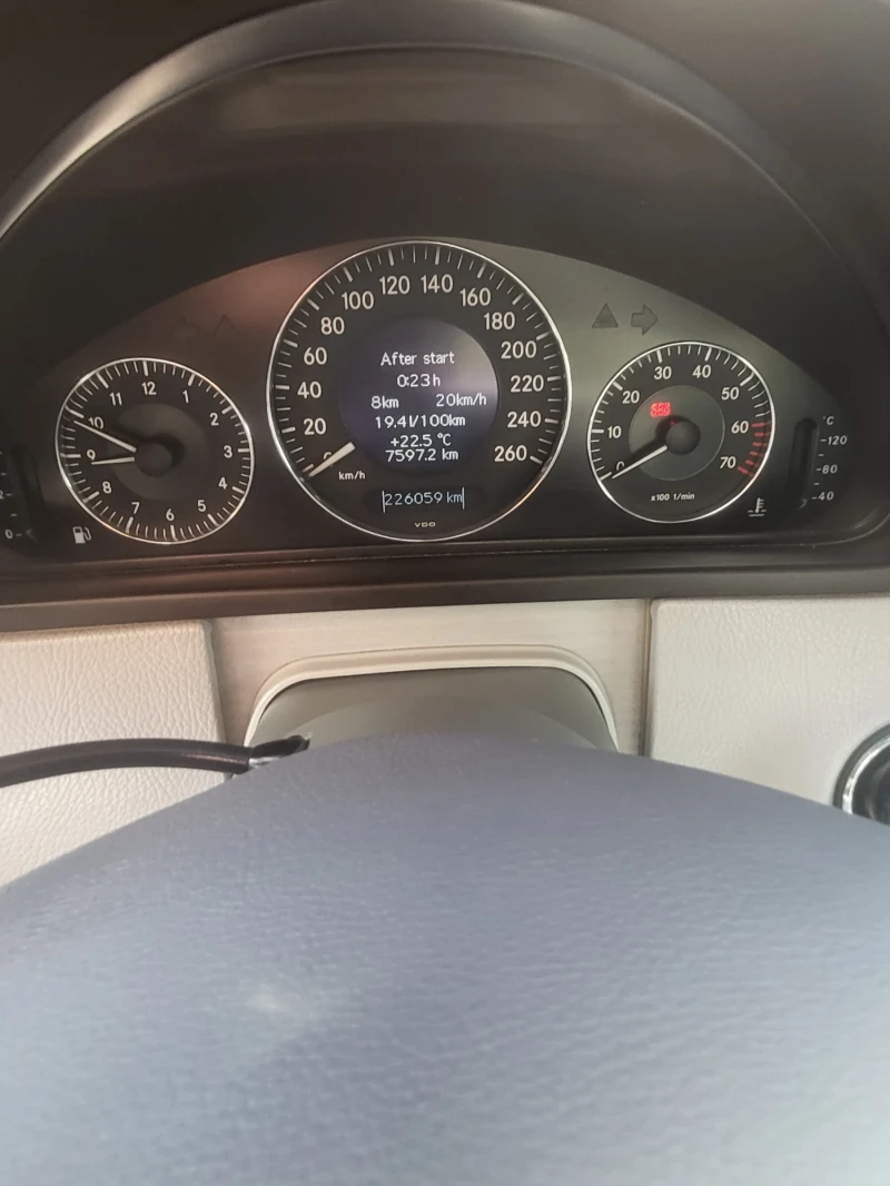 Mercedes-Benz CLK  500 AMG PAKET/ AVTOMAT/KOJA , снимка 9 - Автомобили и джипове - 52668930