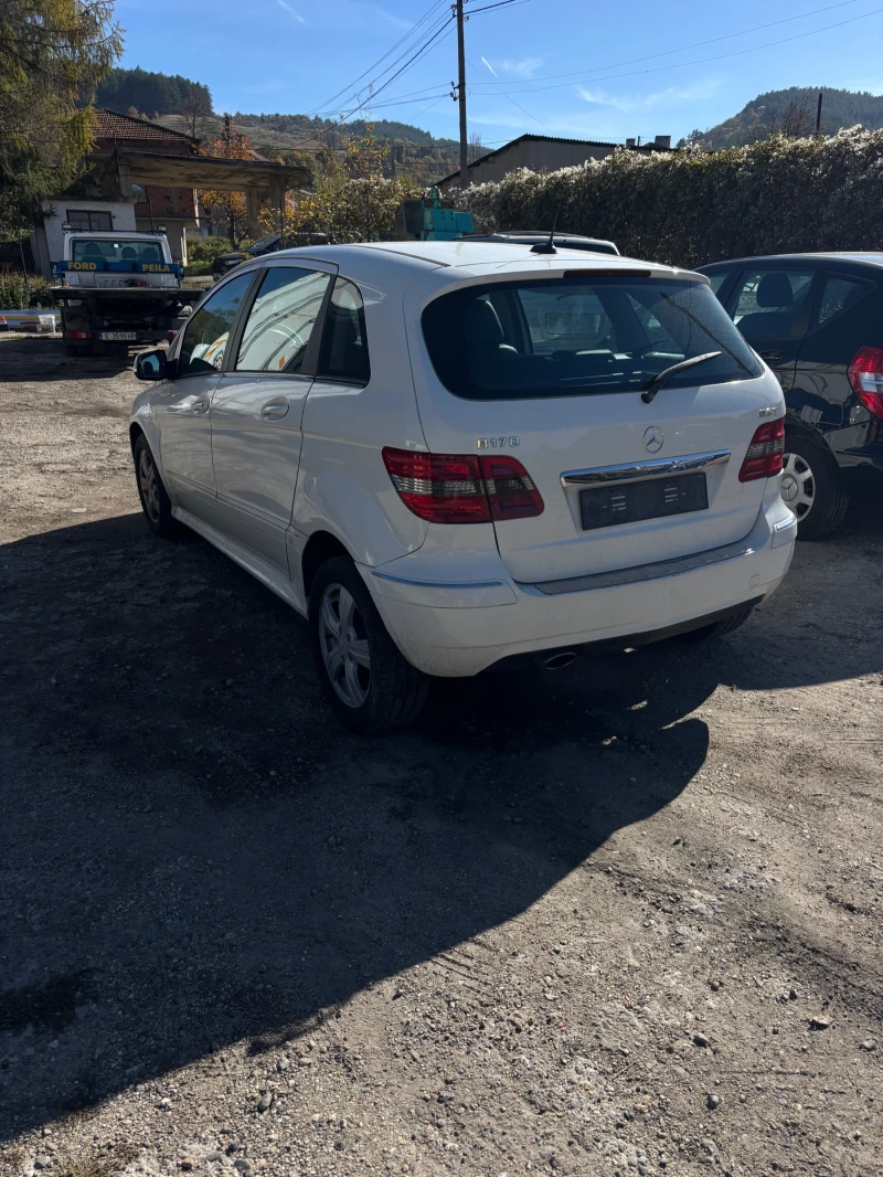 Mercedes-Benz B 200, снимка 4 - Автомобили и джипове - 52263815