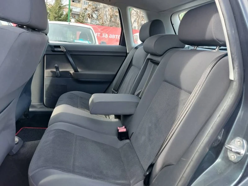 VW Polo 1.4i GPL, снимка 9 - Автомобили и джипове - 52319844