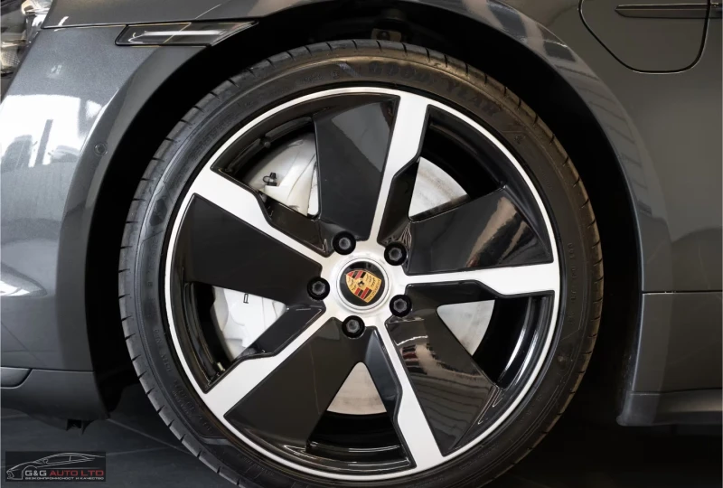 Porsche Taycan TURBO/680HP/ГАРАНЦИЯ/360/BOSE/PANO/4X4/94kWh/827v, снимка 4 - Автомобили и джипове - 52493360