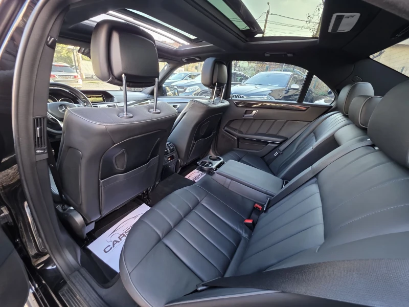 Mercedes-Benz E 500 AMG PREMIUM= FULL= 4X4, снимка 17 - Автомобили и джипове - 52547795