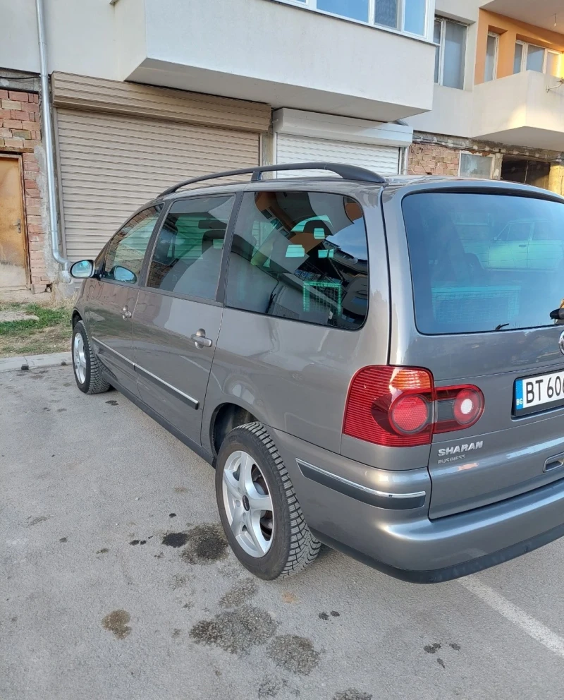 VW Sharan, снимка 5 - Автомобили и джипове - 52659377