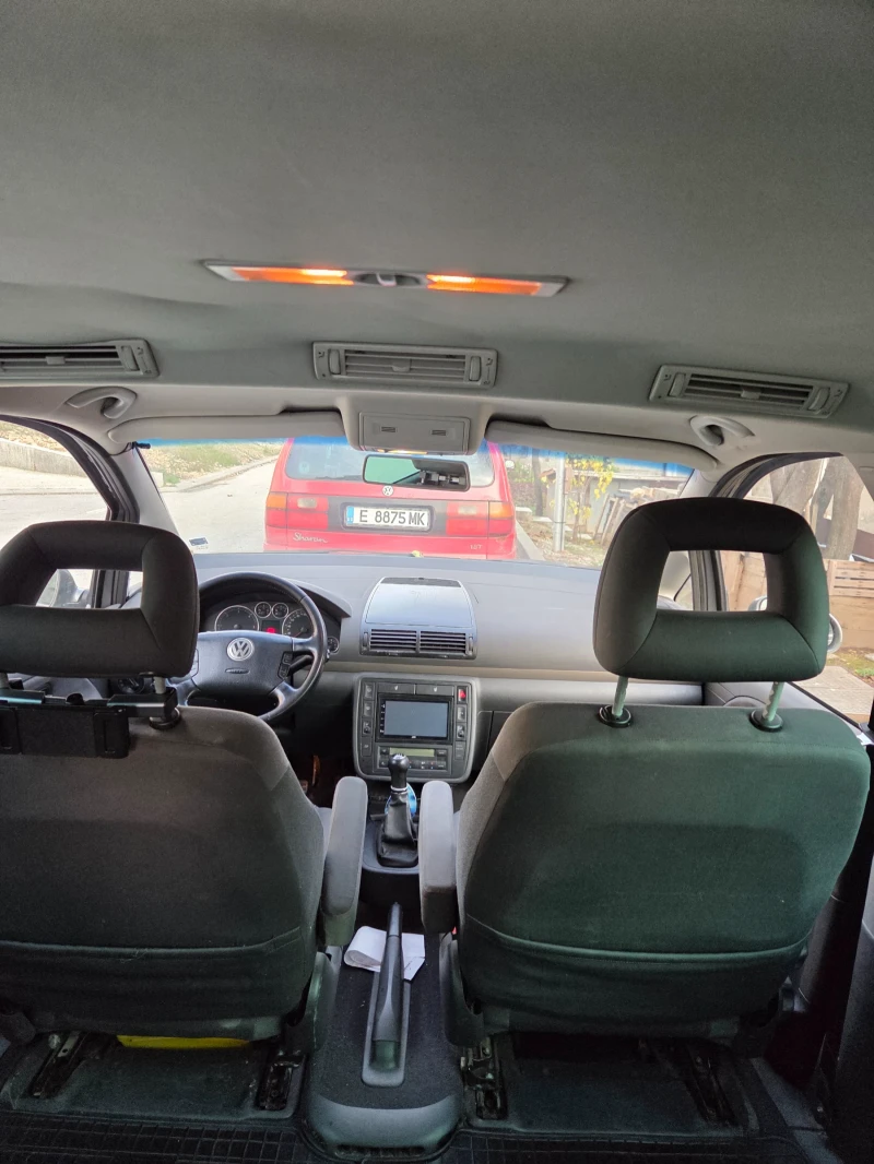 VW Sharan, снимка 15 - Автомобили и джипове - 52659377