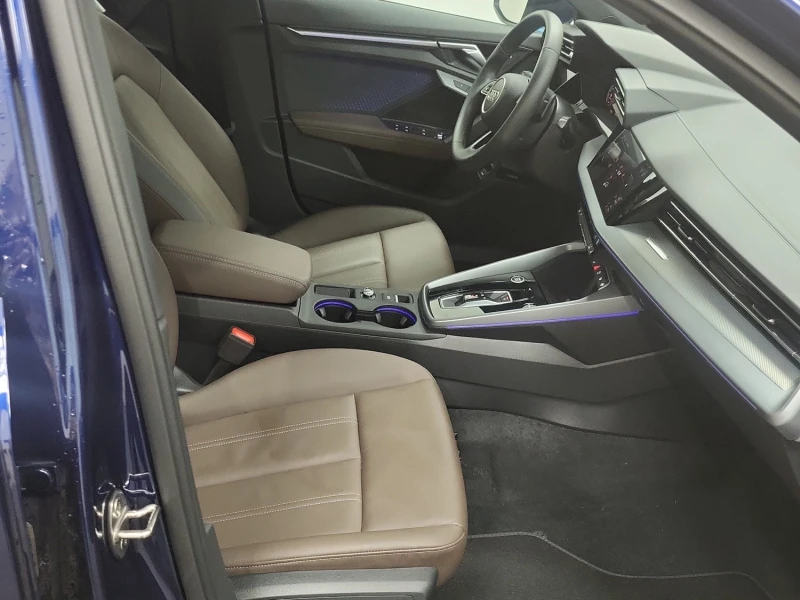 Audi A3 TECHNIK * * CARFAX * * АВТО КРЕДИТ * * , снимка 14 - Автомобили и джипове - 52937376