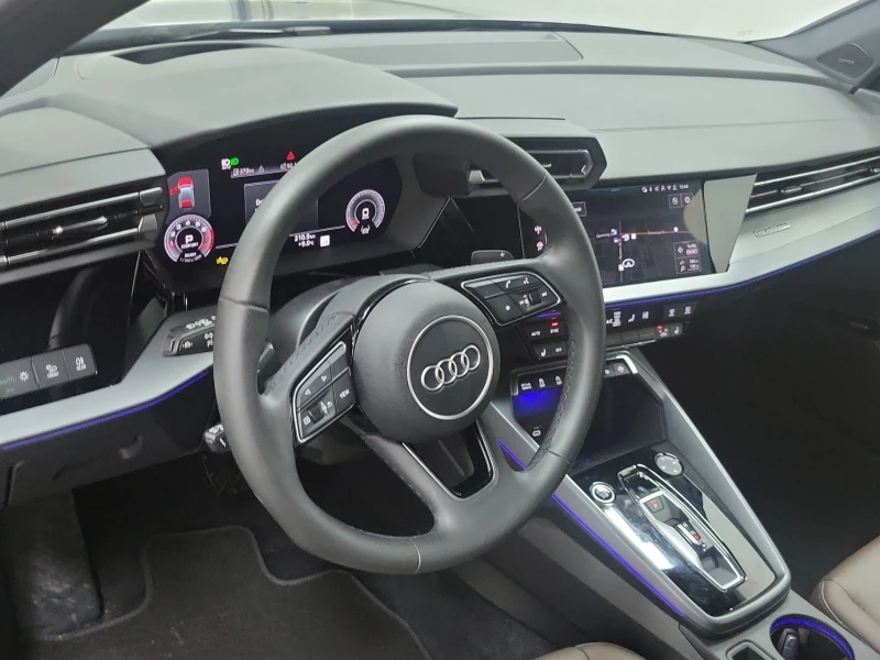 Audi A3 TECHNIK * * CARFAX * * АВТО КРЕДИТ * * , снимка 10 - Автомобили и джипове - 52937376