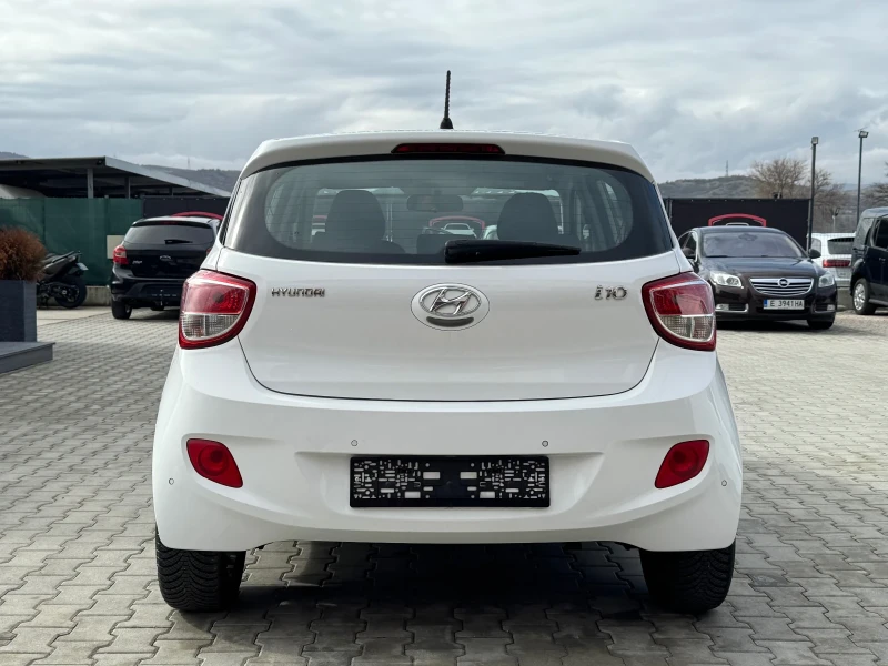 Hyundai I10 1.0i EURO-6, снимка 4 - Автомобили и джипове - 53528886