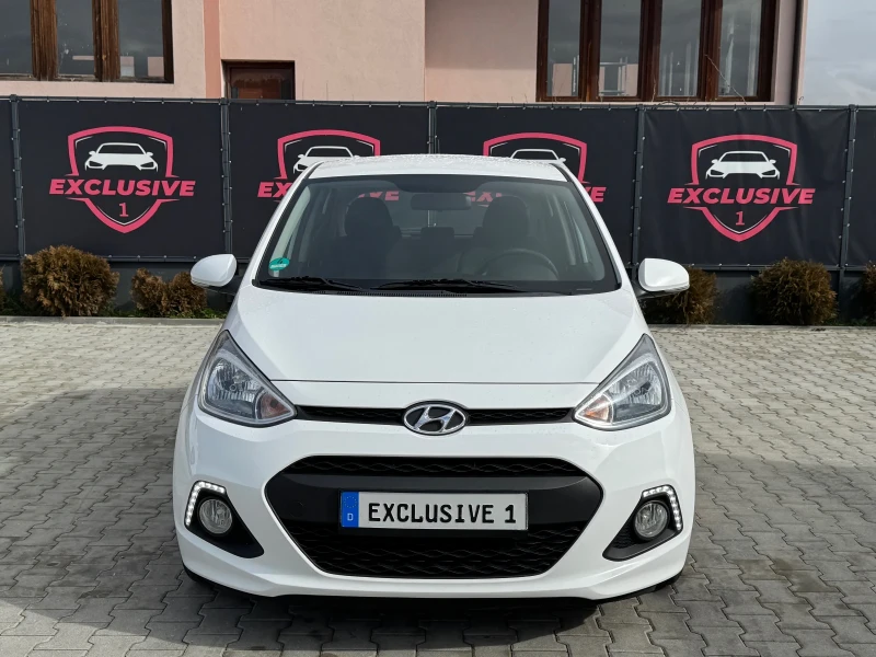 Hyundai I10 1.0i EURO-6, снимка 8 - Автомобили и джипове - 53528886