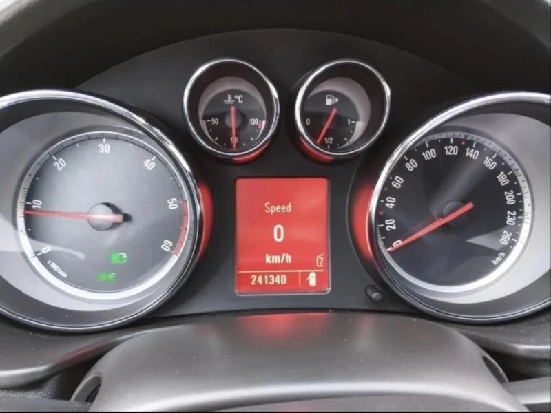 Opel Insignia OPEL INSIGNIA 4x4 2.0 CDTI NAVI - изображение 5