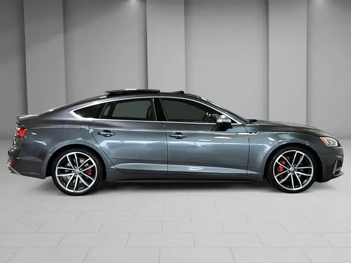 Audi S5 MATRIX* BANG* OLUFSEN* 360КАМЕРА* МЪРТВА* ТОЧКА* П, снимка 4 - Автомобили и джипове - 54563429