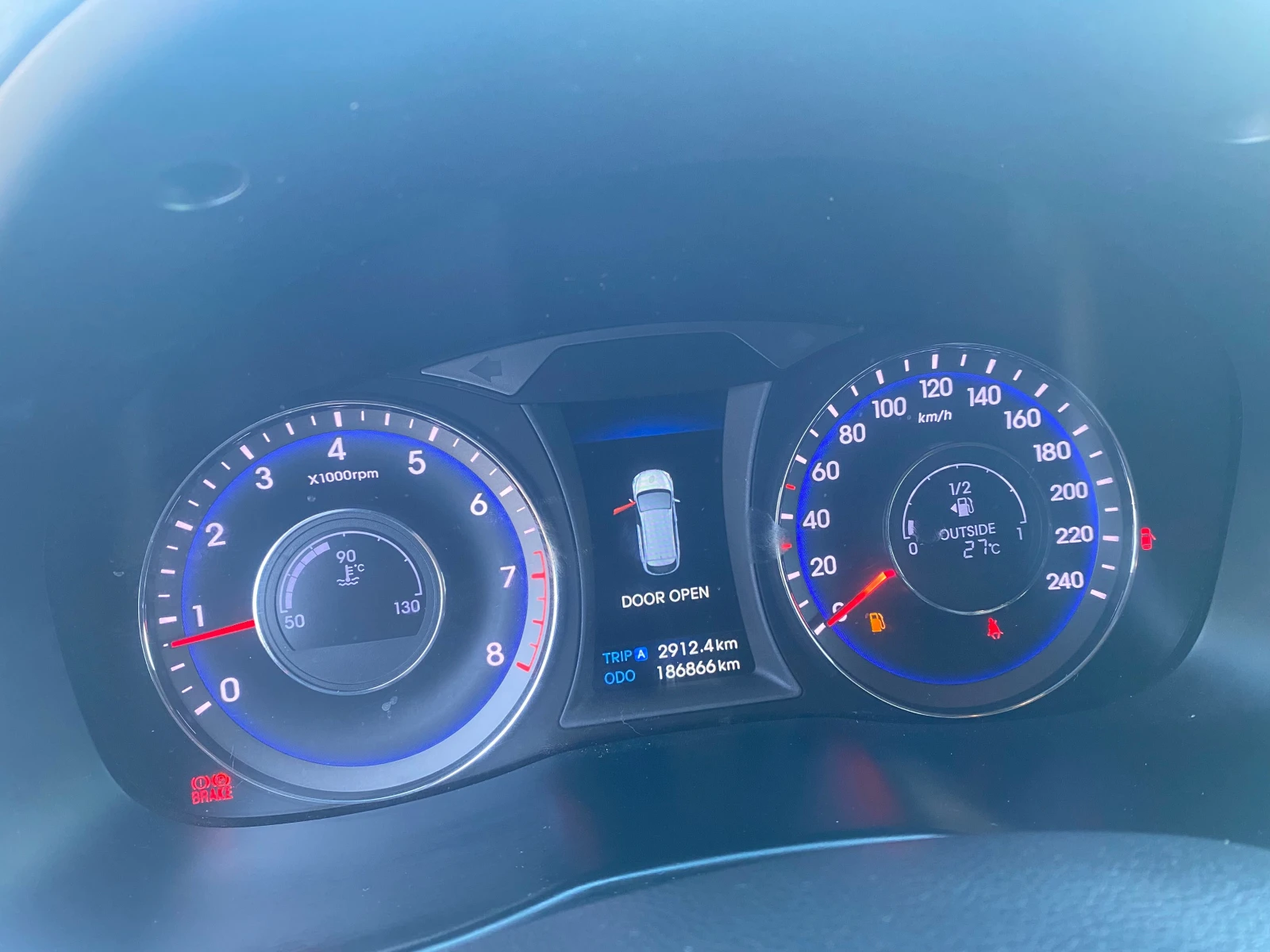 Hyundai I40 2.0 Швейцария | Mobile.bg — изображение 12