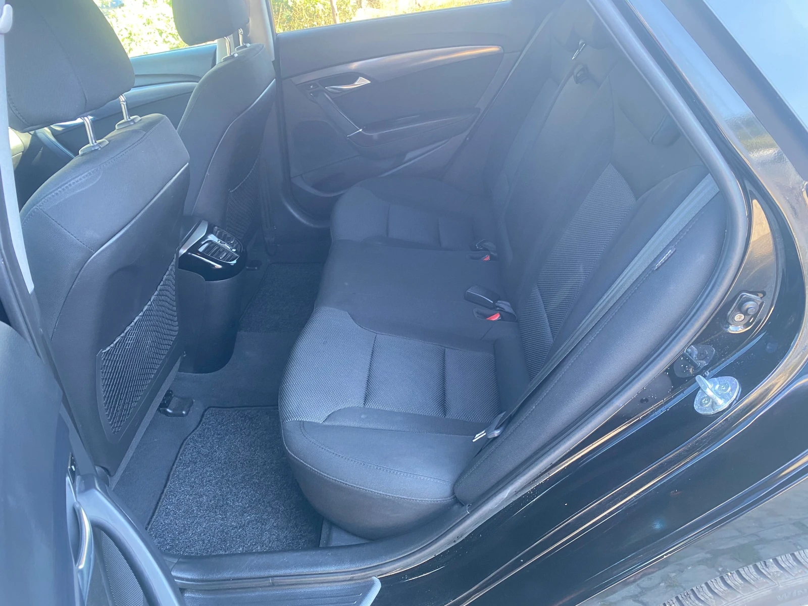 Hyundai I40 2.0 Швейцария | Mobile.bg — изображение 15