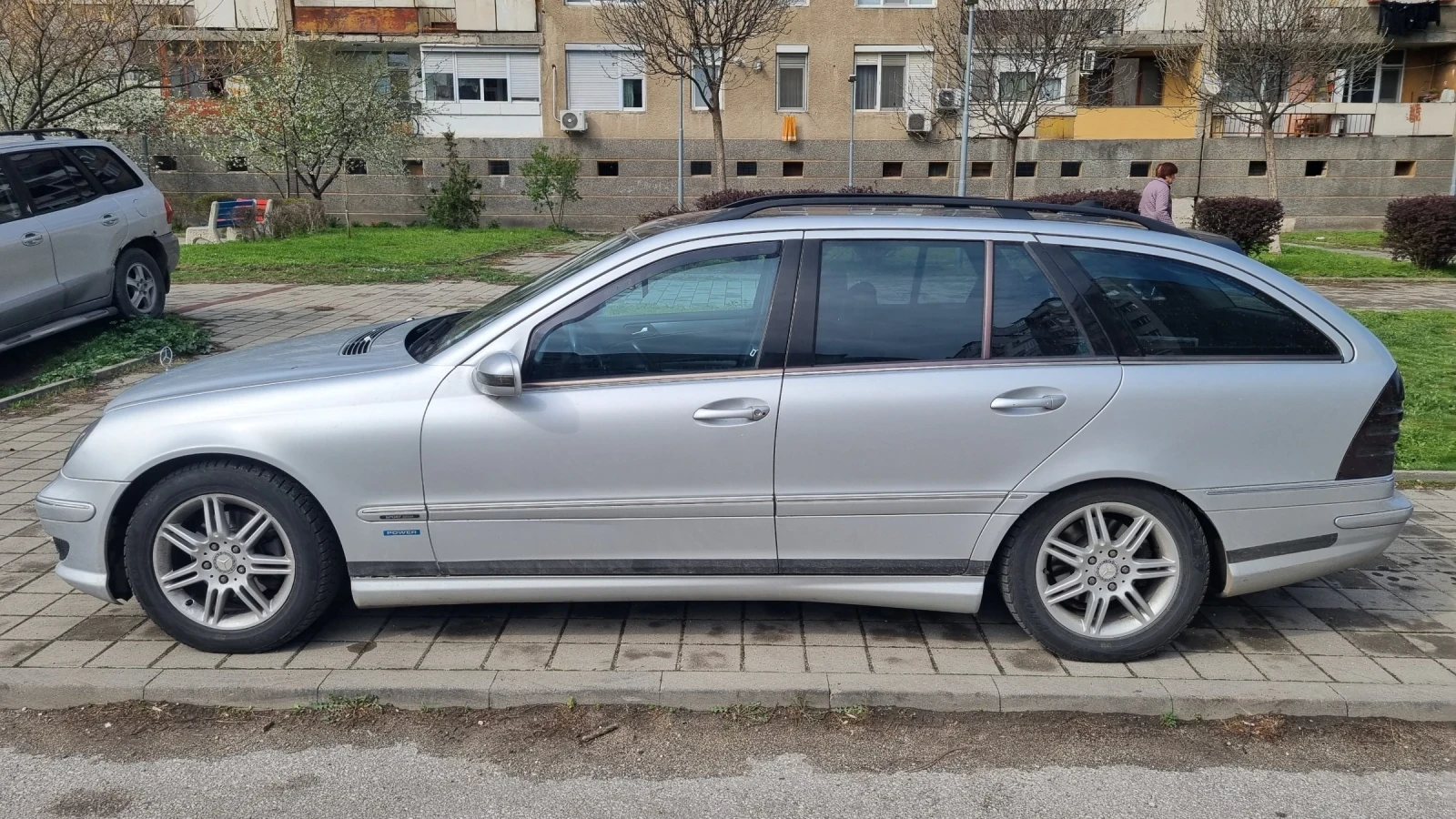 Mercedes-Benz C 220  - изображение 8