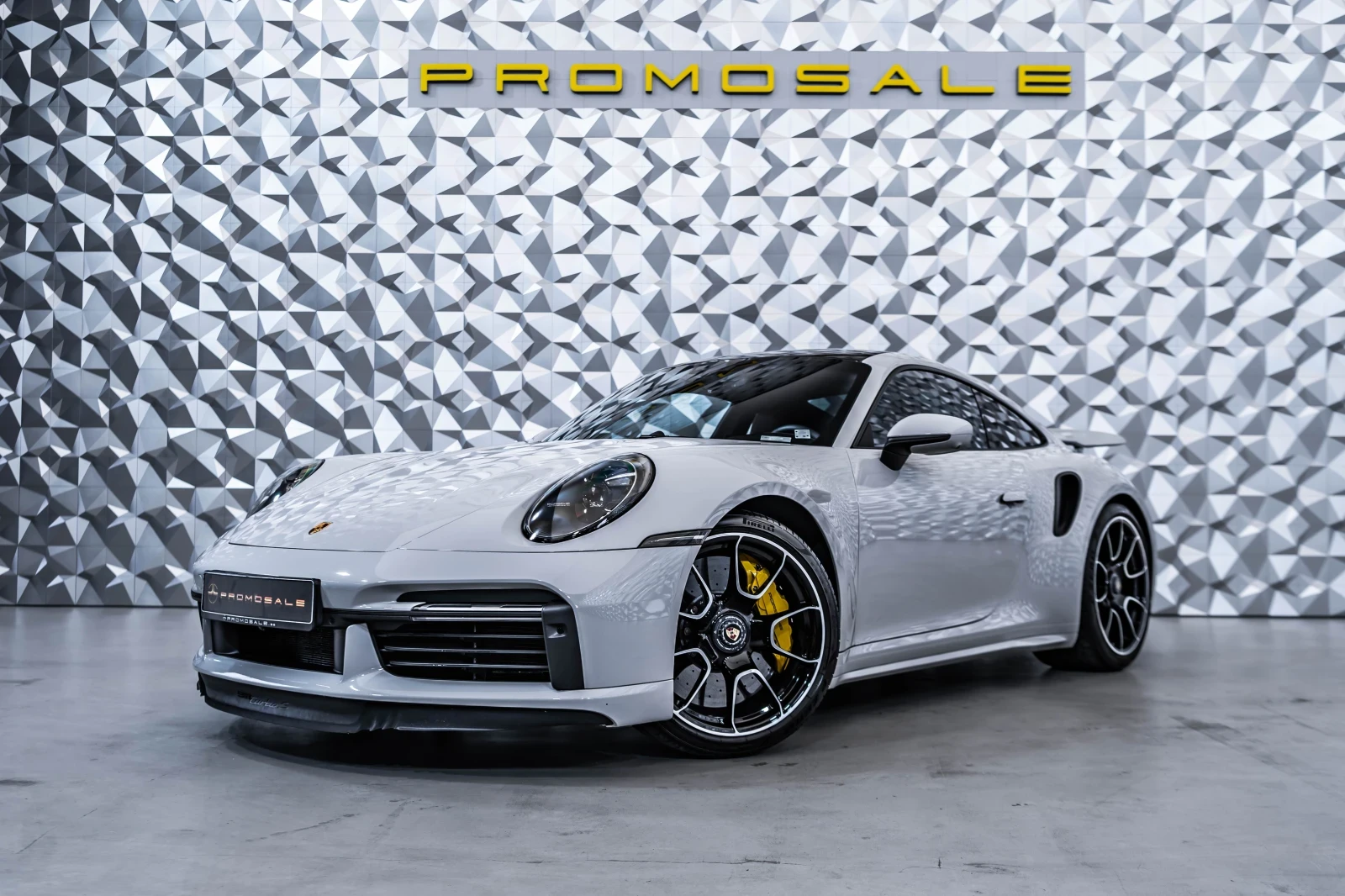 Porsche 911 Turbo S* Lift* SportChrono* Pano* Bose* Лизинг - изображение 2