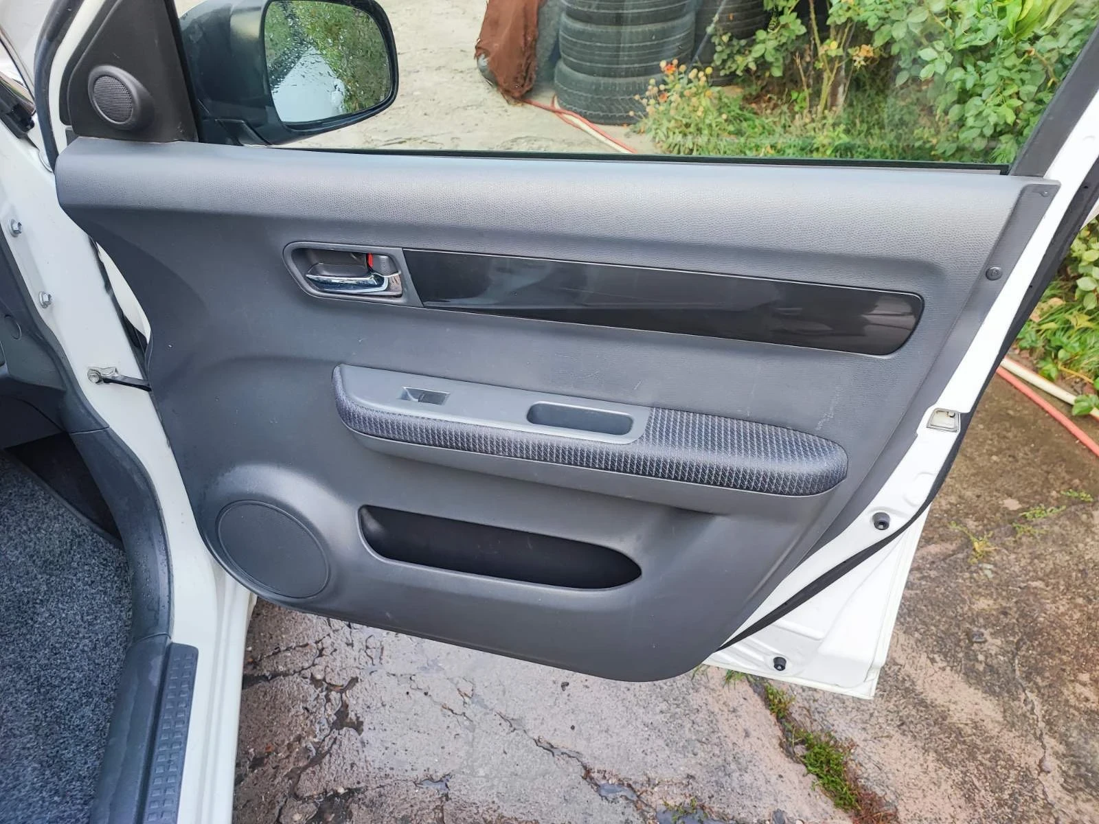 Suzuki Swift 1.4 4х4 - изображение 10