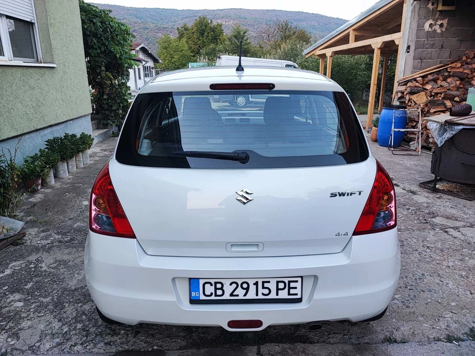 Suzuki Swift 1.4 4х4 - изображение 5