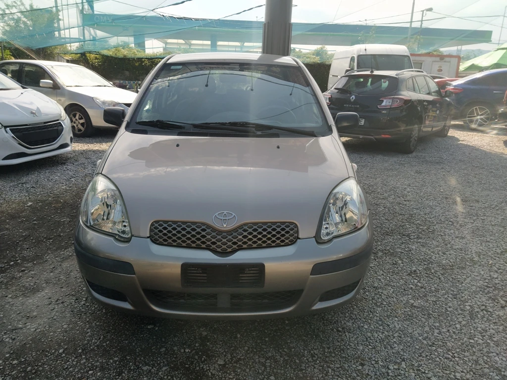 Toyota Yaris 1, 0 vvti - изображение 2