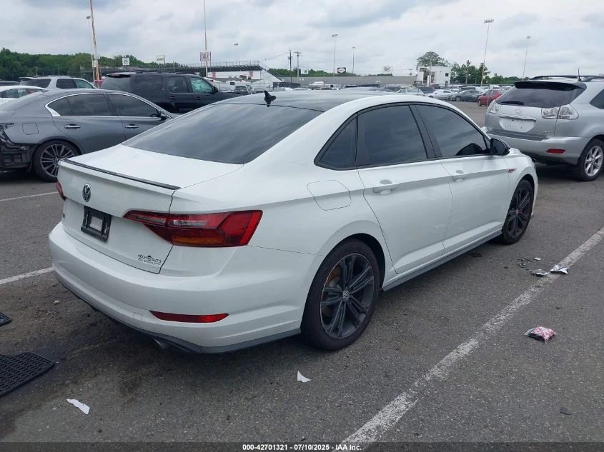 VW Jetta 2.0L I-4 DI, DOHC, VVT, TURBO, 228HP Front Wheel - изображение 9