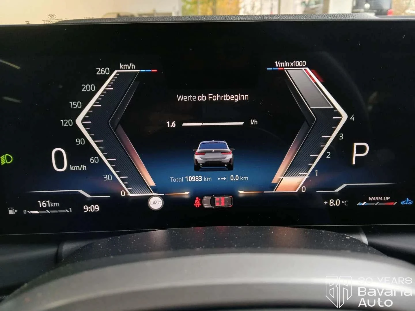 BMW 318 i Touring M Sport Paket Steptronic - изображение 9