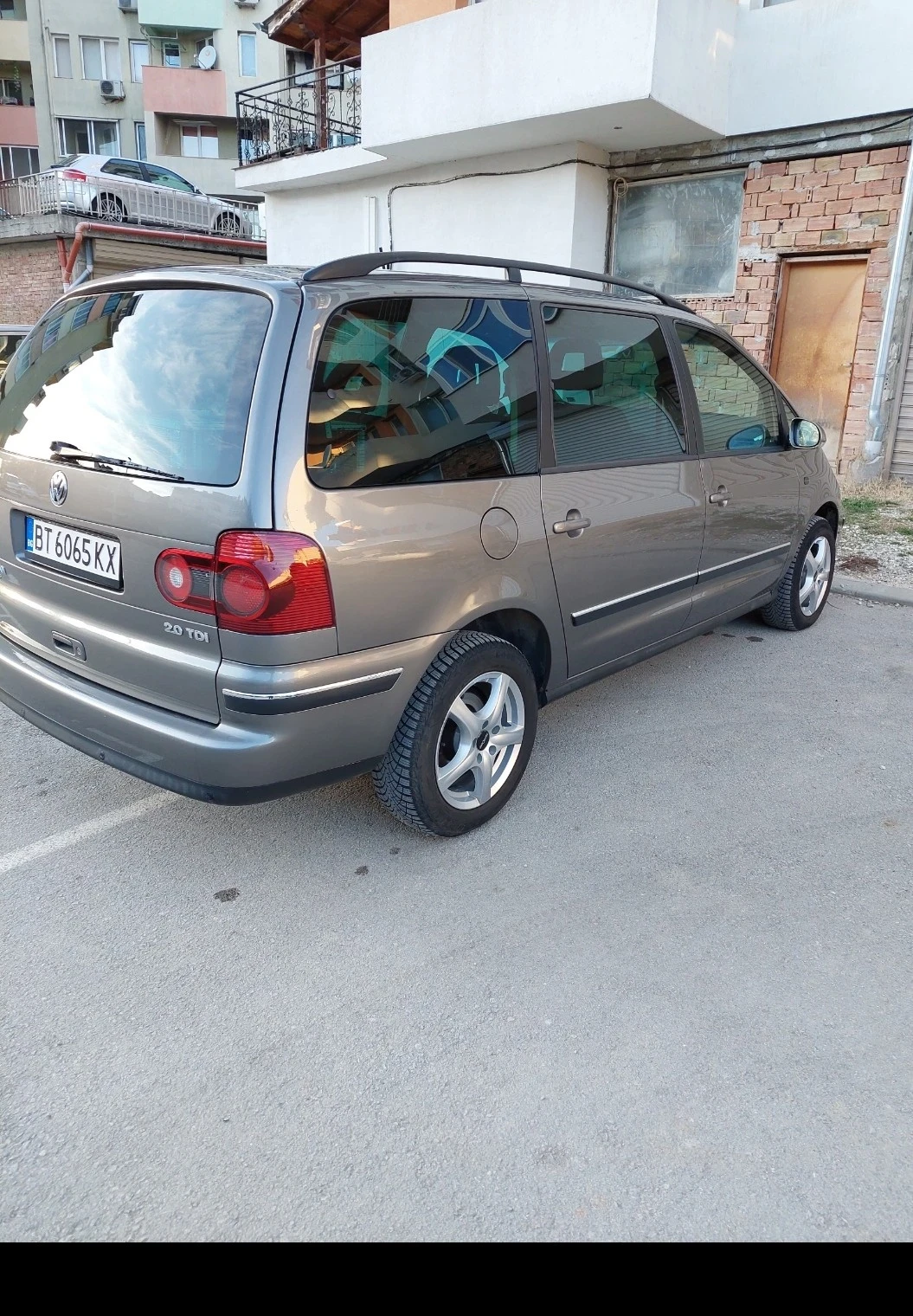 VW Sharan | Mobile.bg   4