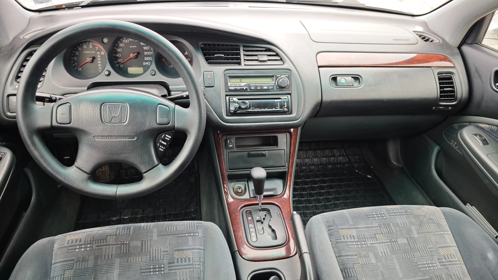 Honda Accord  / / | Mobile.bg   13