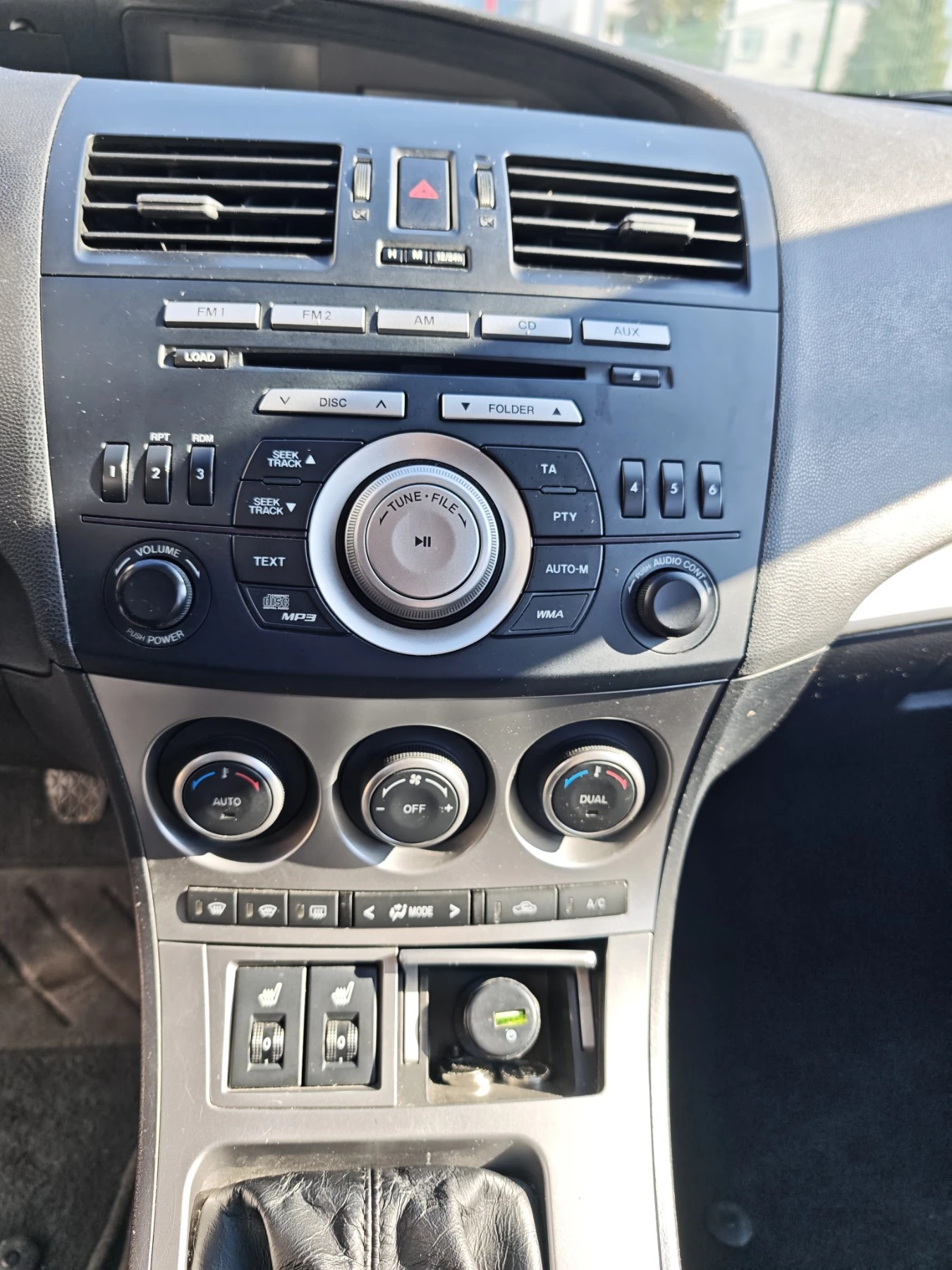 Mazda 3, снимка 12 - Автомобили и джипове - 53849197