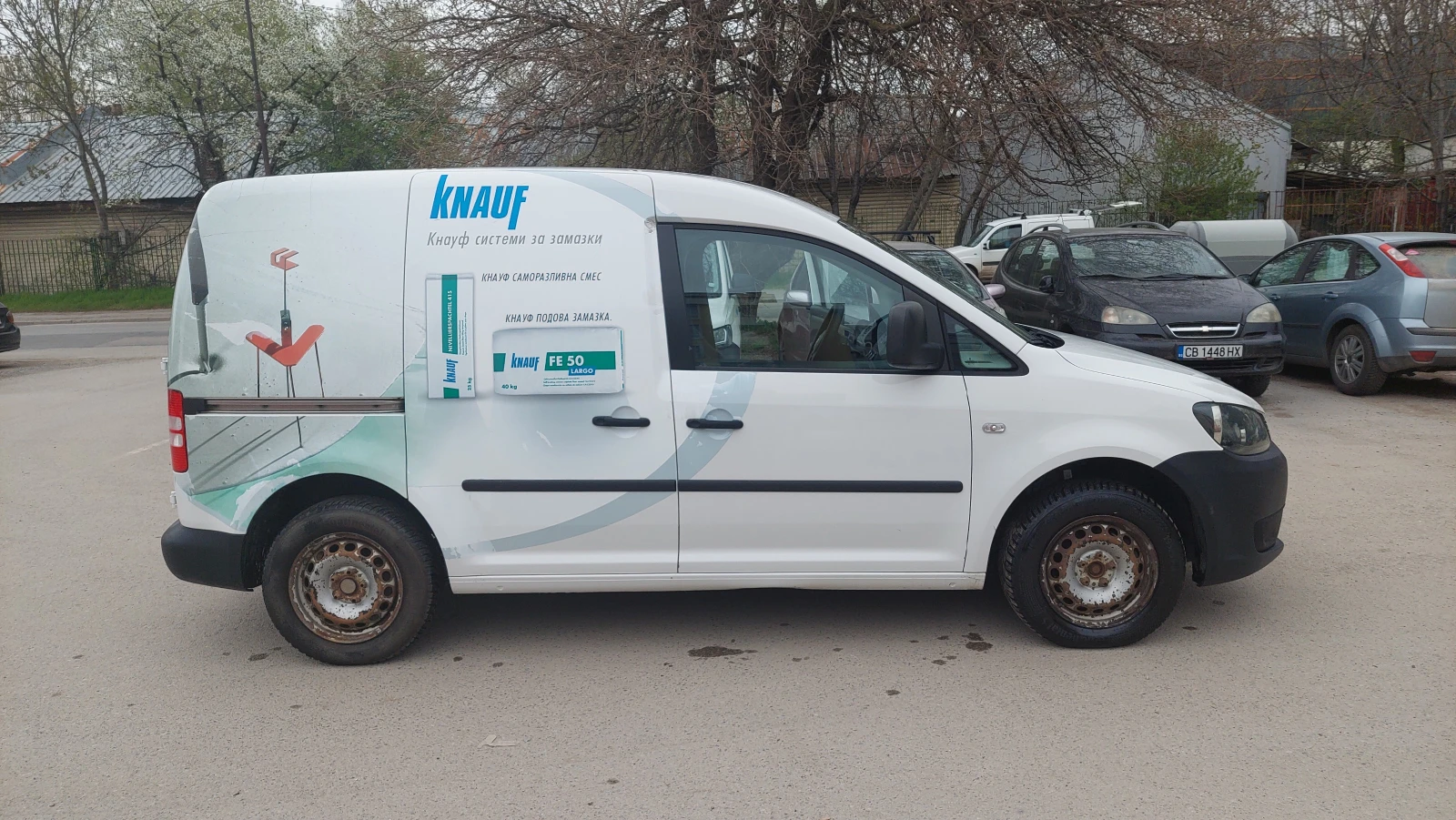 VW Caddy, снимка 6 - Автомобили и джипове - 54215594