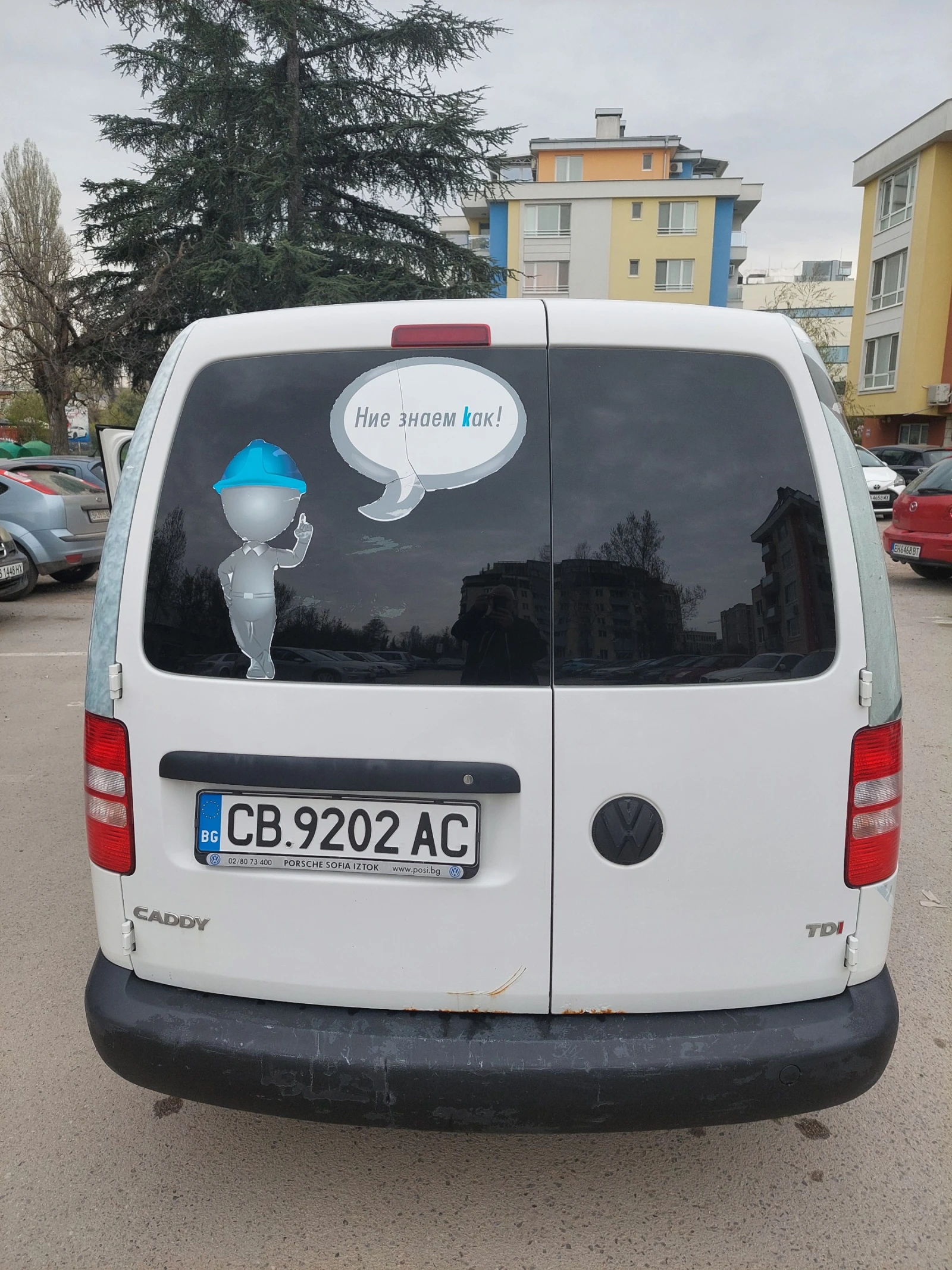 VW Caddy, снимка 7 - Автомобили и джипове - 54215594