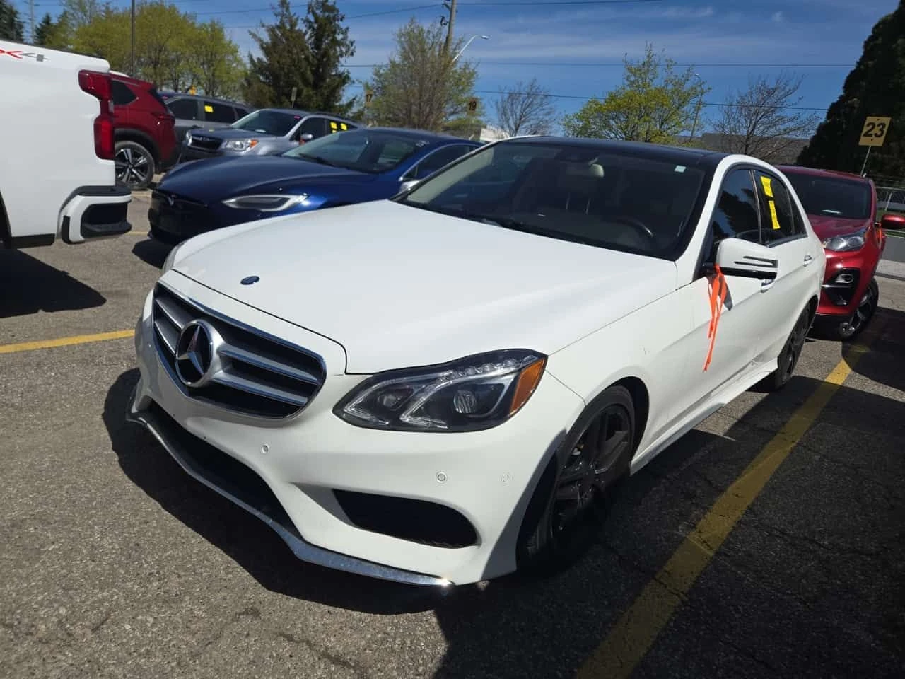 Mercedes-Benz E 300 * ПОДГРЕВ* ПАНОРАМА* KEYLESS* NAVI* 