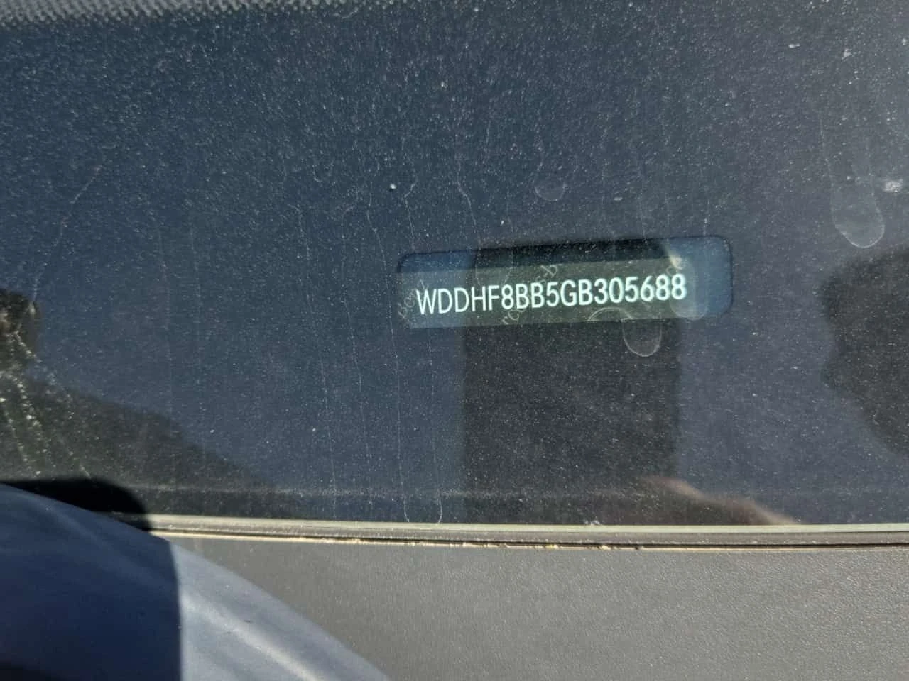 Mercedes-Benz E 300 * ПОДГРЕВ* ПАНОРАМА* KEYLESS* NAVI* , снимка 17 - Автомобили и джипове - 54564988