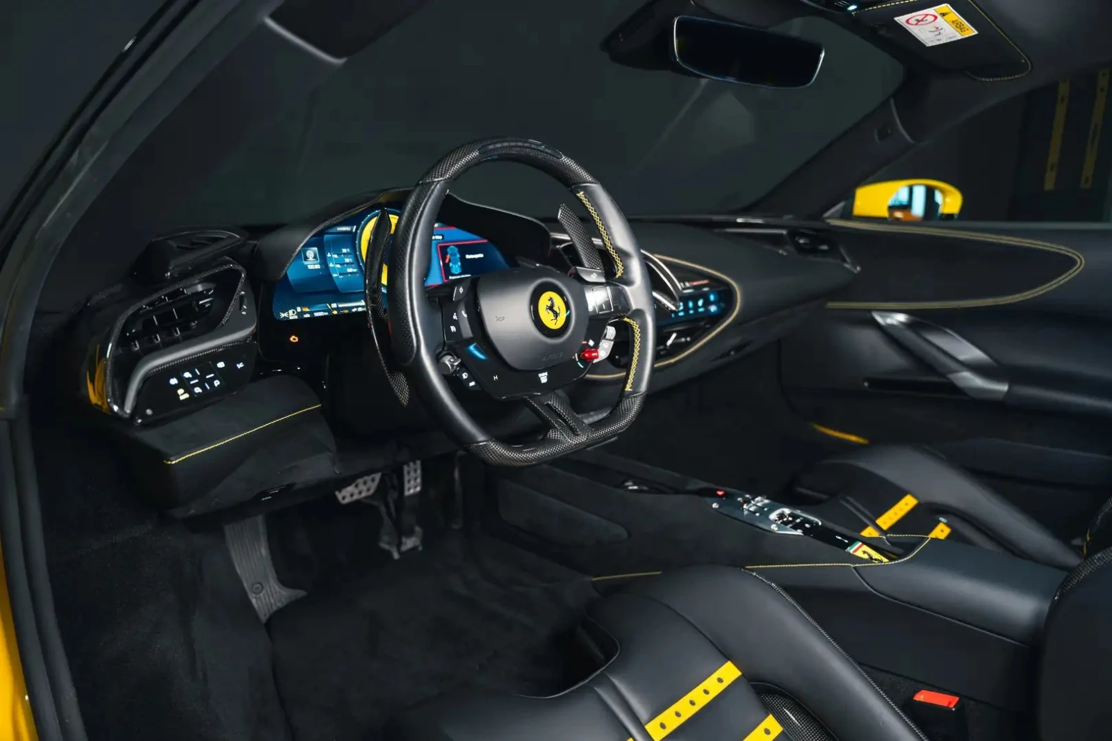 Ferrari SF 90 Stradale 4.0 V8 Plug-in Hybrid, снимка 7 - Автомобили и джипове - 54775447