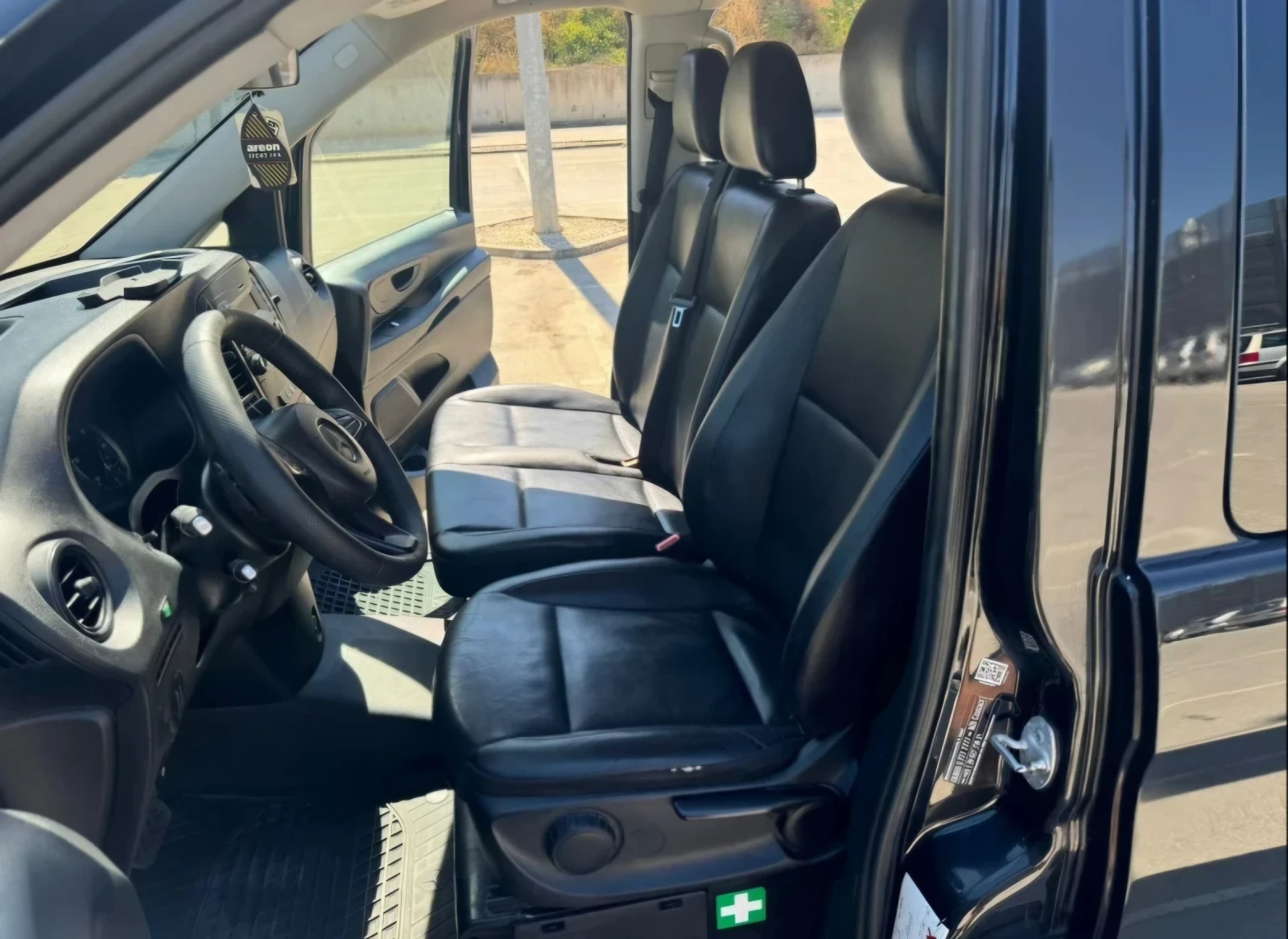 Mercedes-Benz V 300 Vito Tourer 4x4 Дълга База, снимка 13 - Автомобили и джипове - 54776997